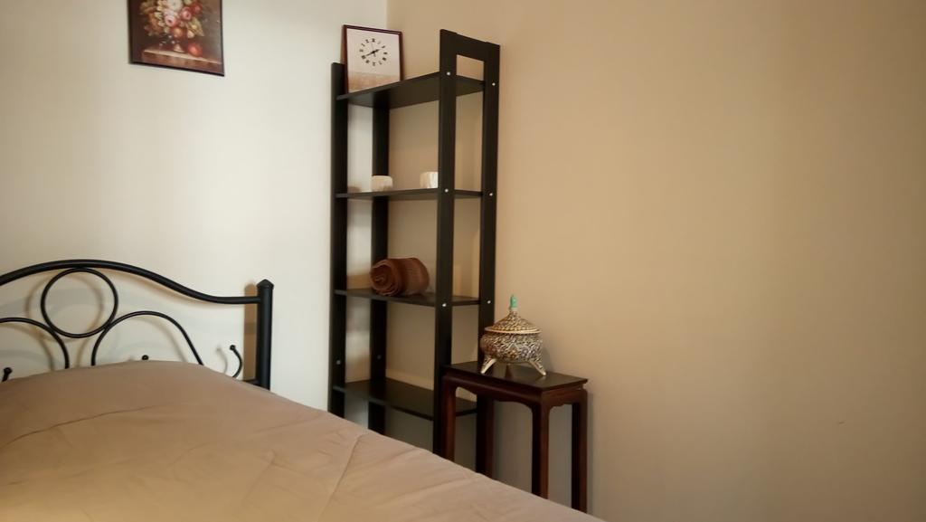E&G Guest House Бангкок Екстер'єр фото