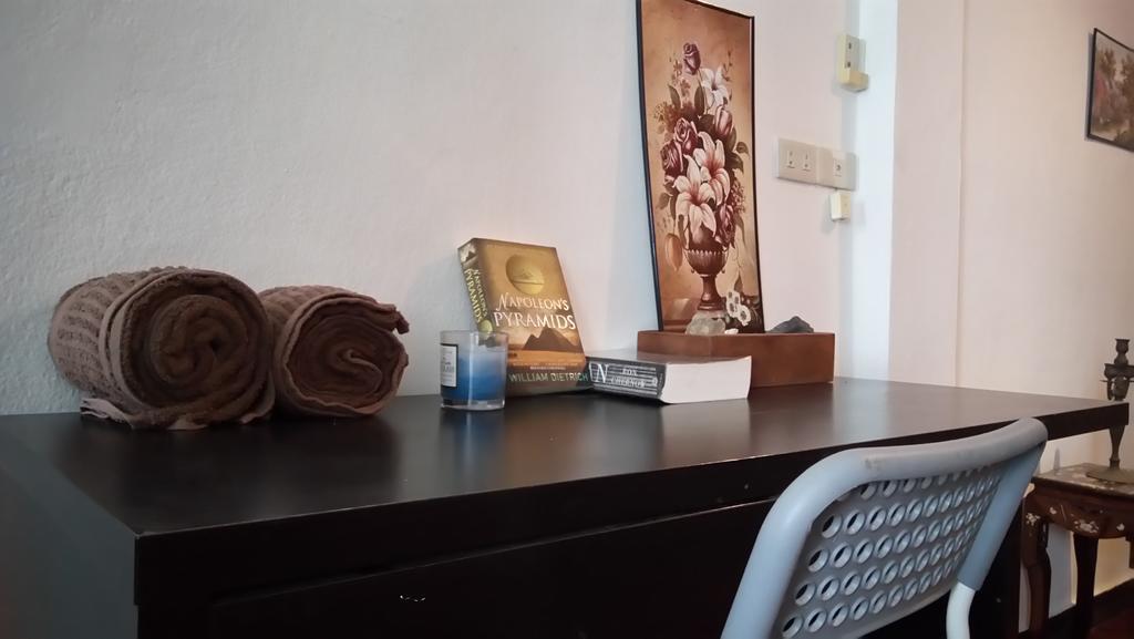 E&G Guest House Бангкок Екстер'єр фото