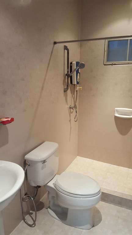 E&G Guest House Бангкок Екстер'єр фото